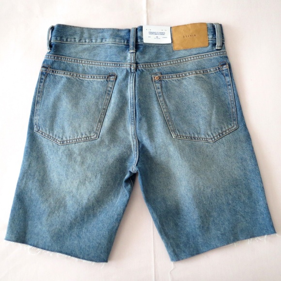 NEW H&M Men's Jean's Denim Shorts Size 30 Straight - Picture 2 of 2
